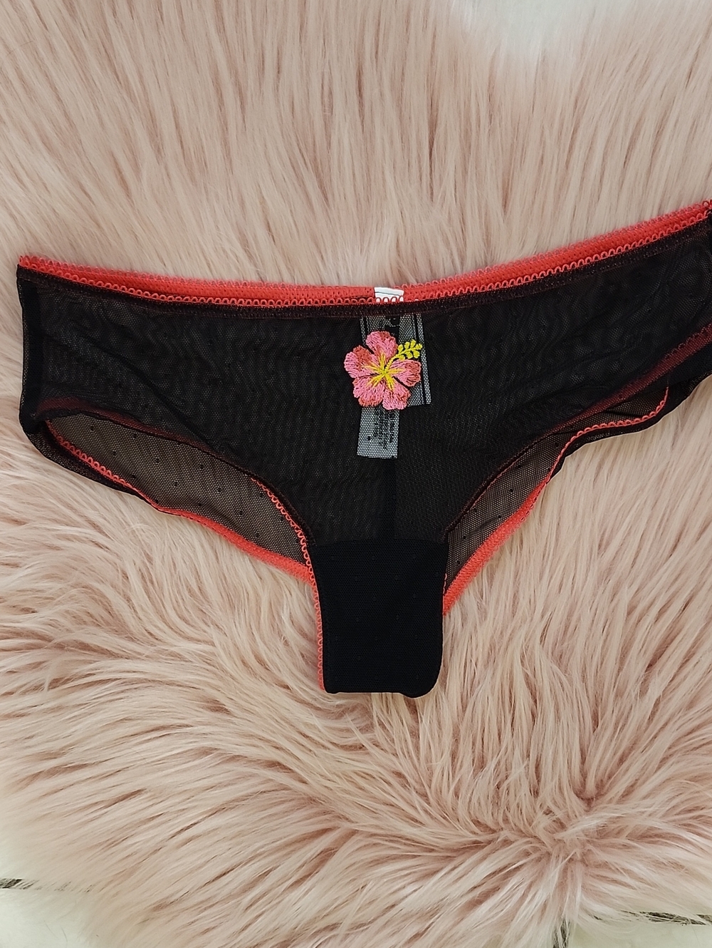 Brand New PINK VICTORIA'S SECRET FLORAL DESIGN MESH CHEEKY PANTY-XS